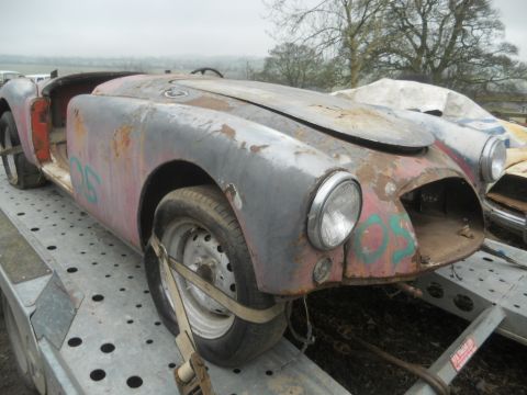 MGA Roadster Rolling shell Incomplete parts car 4500